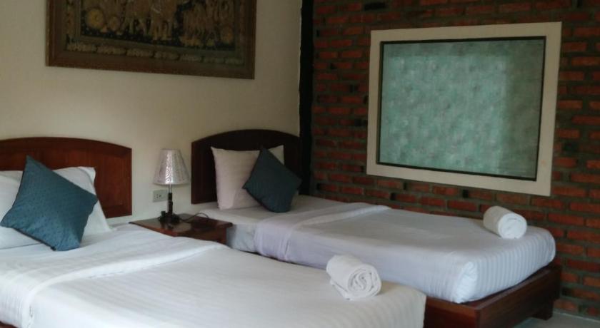 Image of Standard Bungalow Twin Bed 5