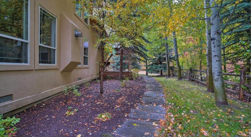 海利 Grand Hailey Home by Big Wood River and Sun Valley! is located in Hailey 3星级 住宿 餐厅