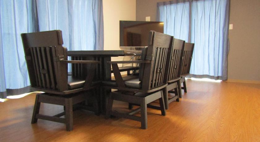 오키나와 본섬 松田 Terrace A 4성급 숙소 수영장