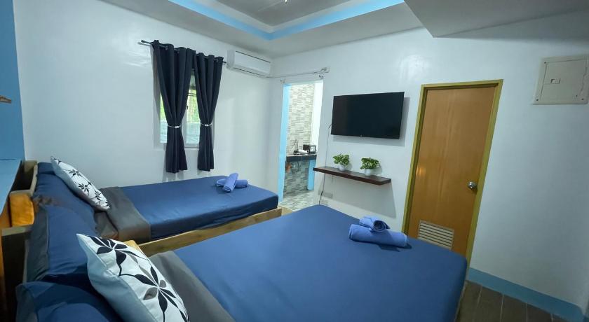 Island Stays - image 21