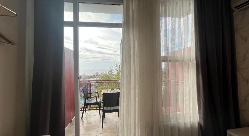 Hotel Tulip House - image 14