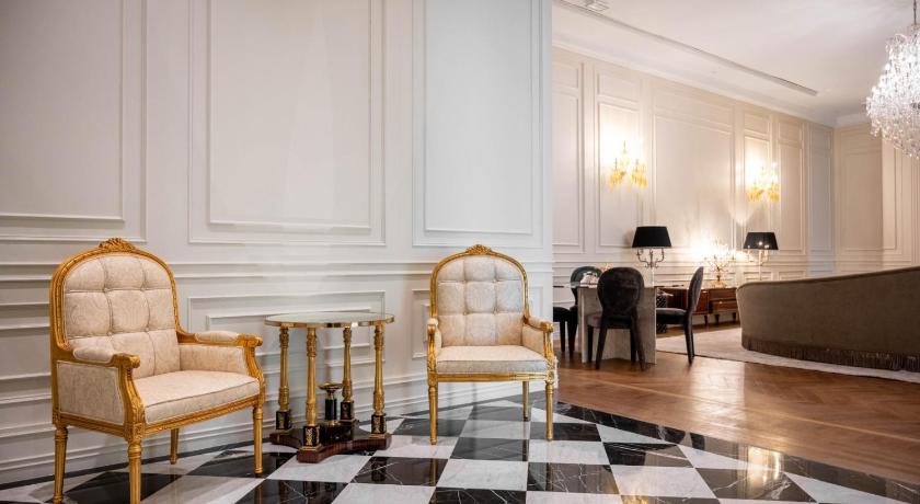 The Bentley Luxury Hotel and Suites - image 15