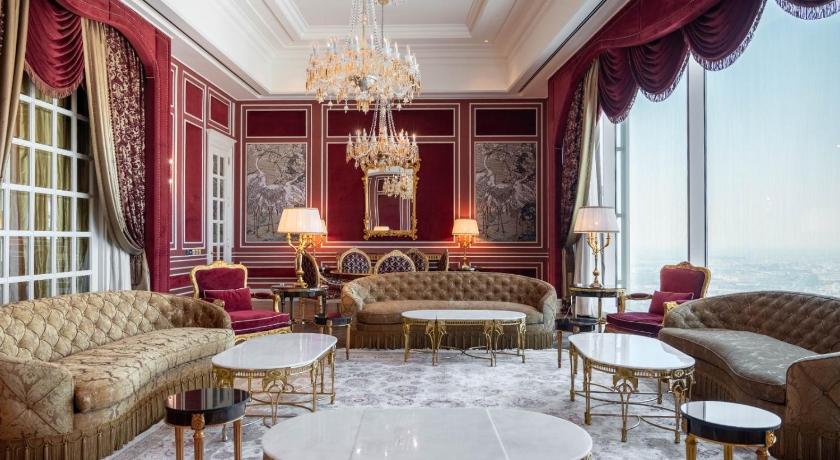 The Bentley Luxury Hotel and Suites - image 3