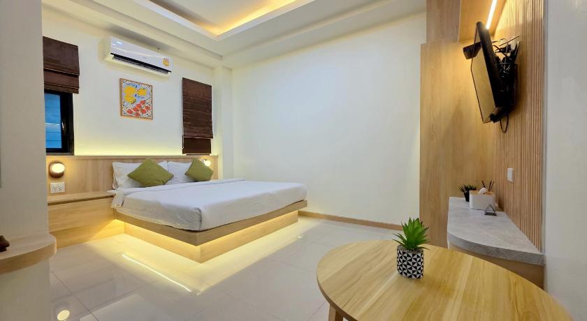 Image of Standard Room without Window 1