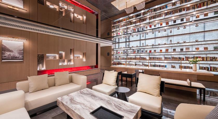 Atour Hotel Wuhan Jianghan Road Pedestrian Street - image 4