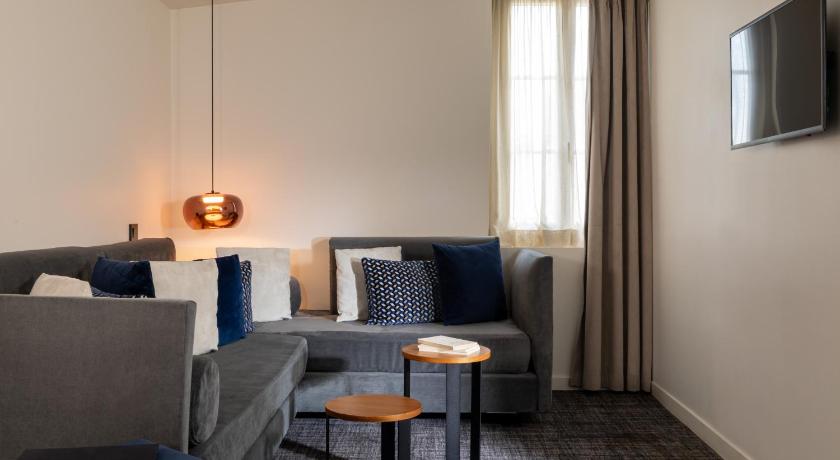 Image of Junior Suite 3