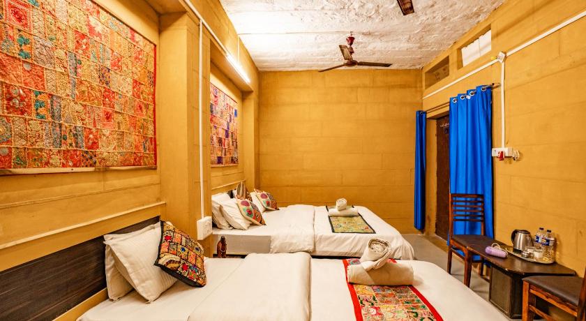 Image of Family Room 13