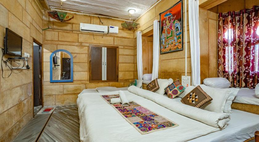 Image of Family Room 3