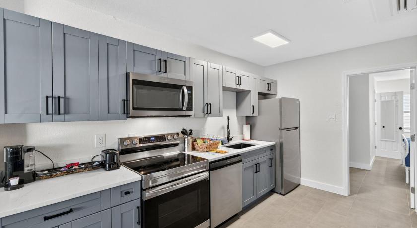 마데이라비치 (FL) Park Shore Suites Unit 2 4성급 숙소 레스토랑