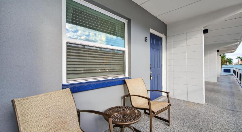 마데이라비치 (FL) Sunset Beach Suites Unit 8 4성급 숙소 레스토랑