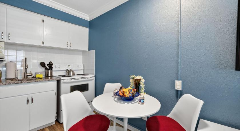 マデイラ・ビーチ (FL) Sunset Beach Suites Unit 6 4つ星 宿泊施設 レストラン