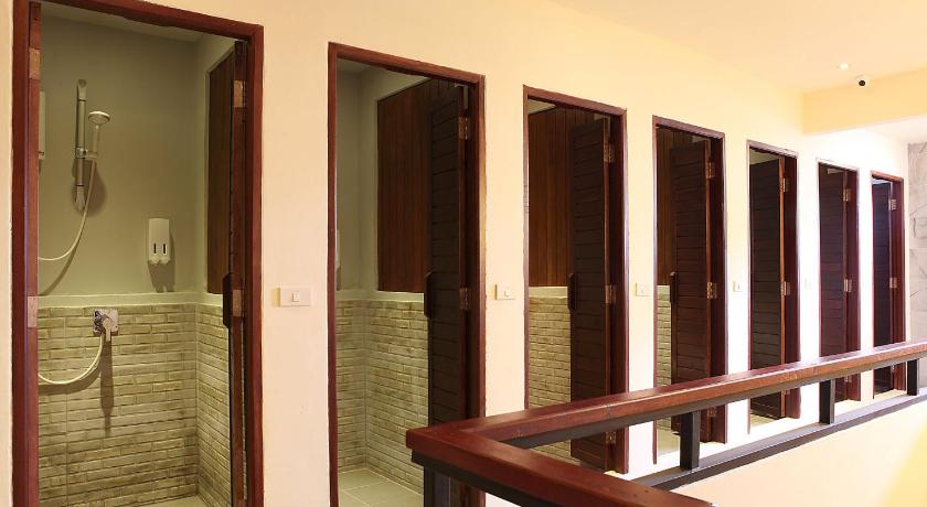 Hogwortz Hostel & Tour - image 4