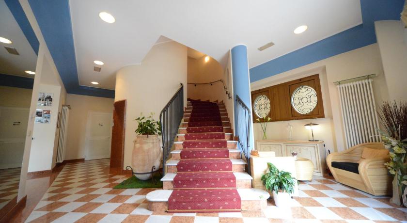 Hotel Residence Sant'Anna photo