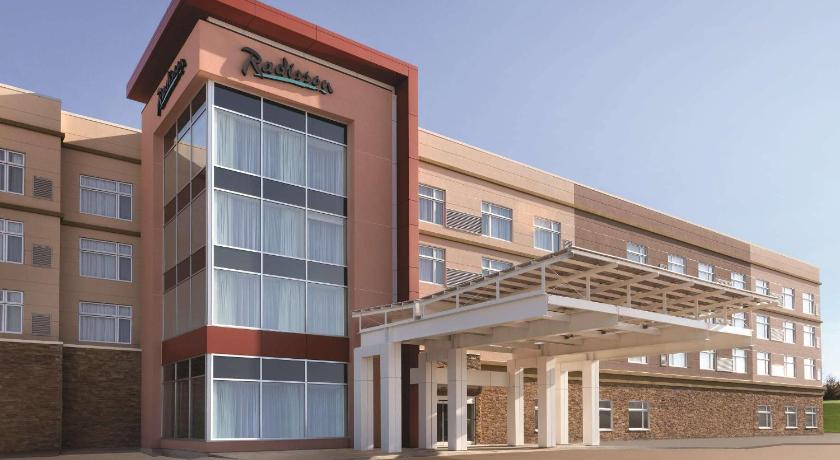 Radisson Kingswood Hotel & Suites, Fredericton, NB