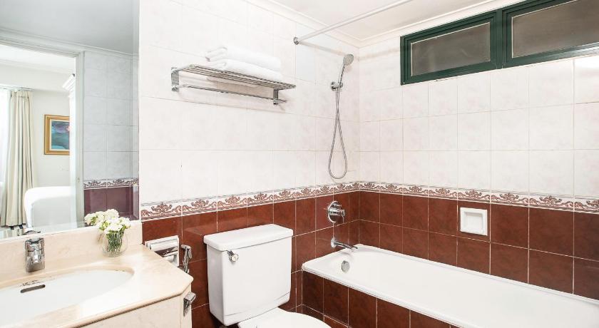 Image of 3 Bedroom Suite 15