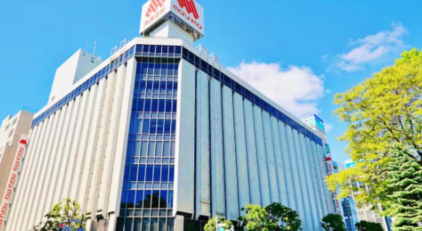 札幌 411札幌駅7分と大通駅徒歩6分で好立地な都心を満喫でき綺麗な部屋で快適が生活が実現 3つ星 宿泊施設 ロビー