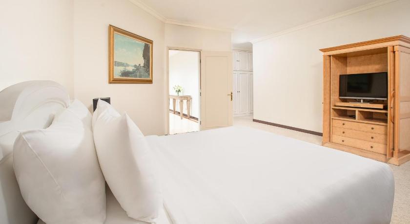Image of Penthouse Apartment 12