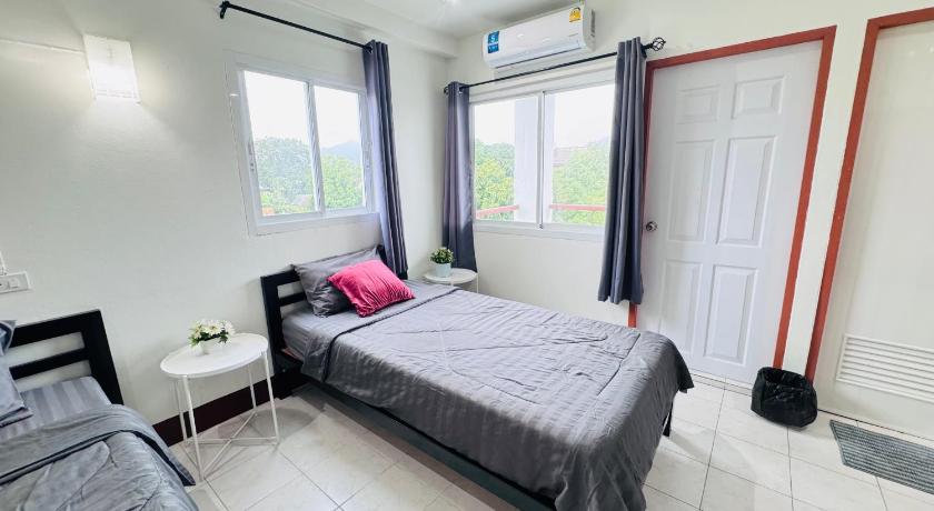 Image of Twin Room 0