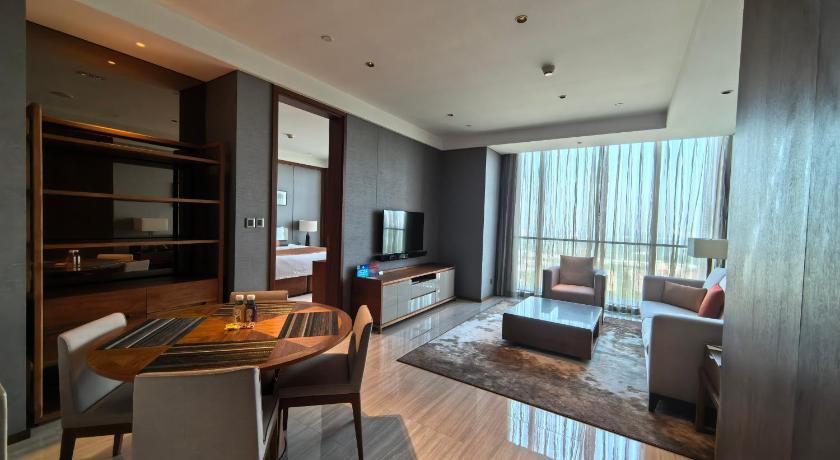Image of Deluxe One-Bedroom Apartment 4