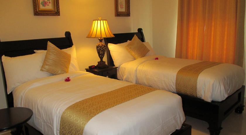 Image of Pearl Room 3