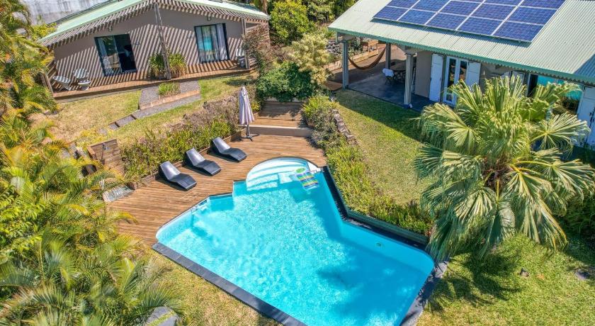 Image of Double Room with Pool View 9