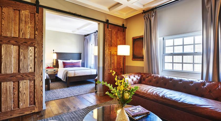 Lakosztály king-size ággyal (Suite King Bed) fotója 0