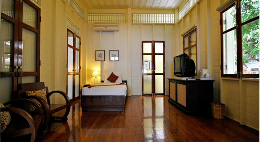 Image of Triple Room with Bannika Suite 2