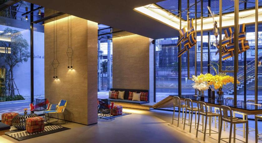 バンコク ibis Styles Bangkok Sukhumvit Phra Khanong 4つ星 ホテル ロビー