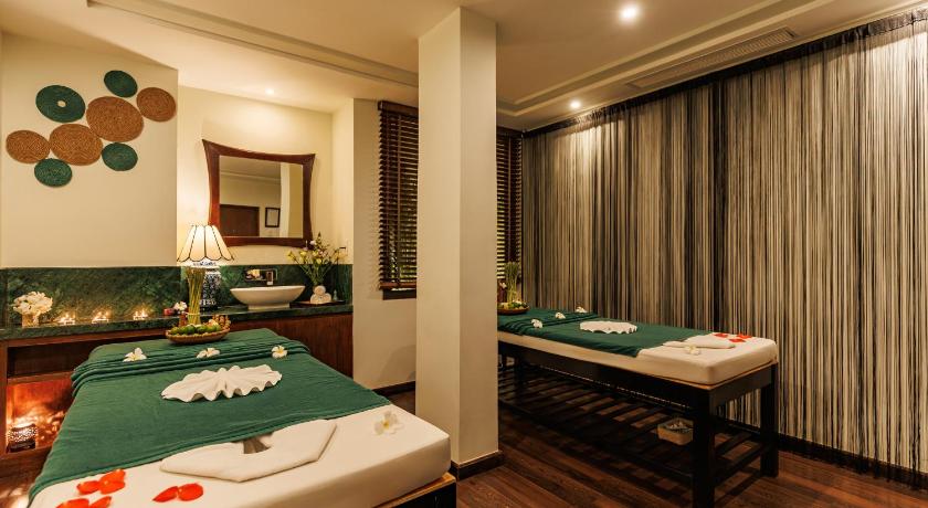 Image of Suite with Balcony - Daily Aroma Massage Inclusive For 2 pax 6