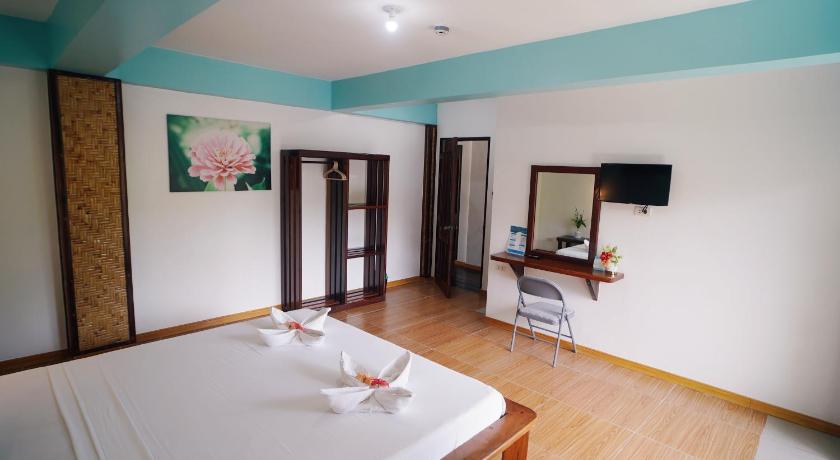 Image of Queen Room 0