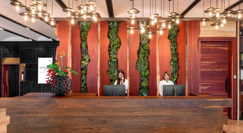 방콕 머큐어 방콕 수라웡 (Mercure Bangkok Surawong) 4성급 호텔 로비