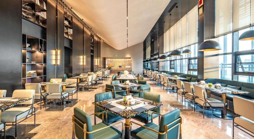 Novotel Kunming City Center - image 9