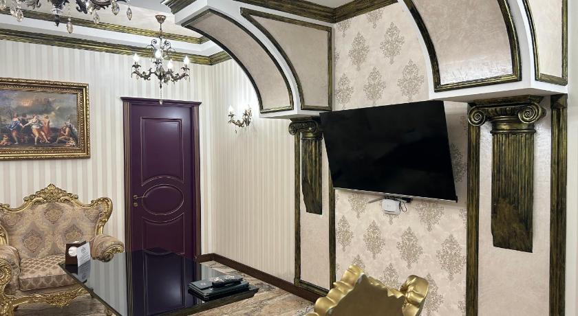 Image of Superior Suite 1