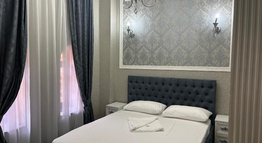 Image of Suite with Parking 8