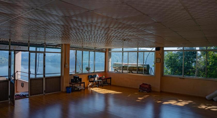 Shivalaya Yoga Ashram — Pokhara (5)