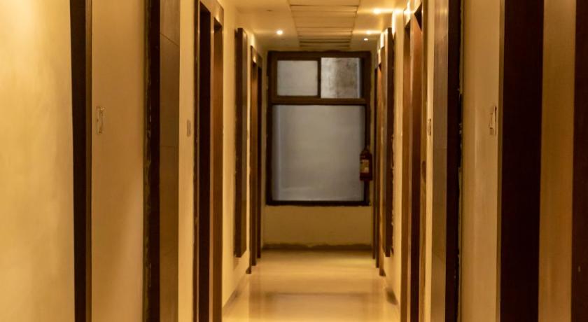 Hotel Adarsh Palace – Bhopal, IN