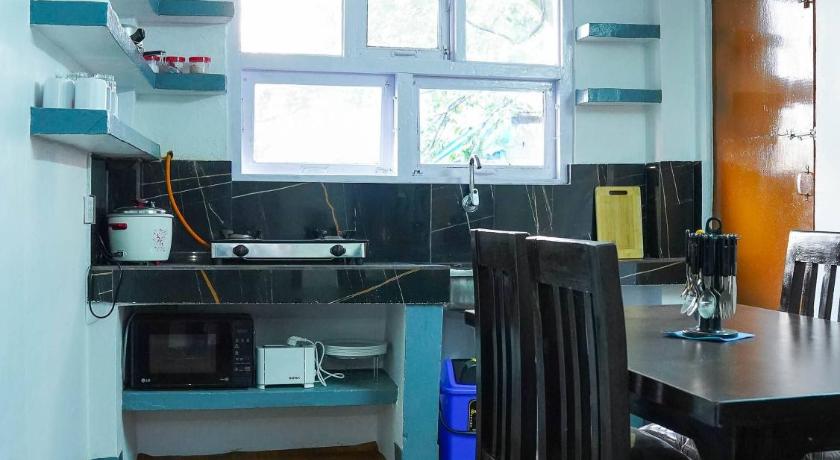 Everest Apartment 2BHK Thamel 5 min walk 2nd Floor — Kathmandu (4)