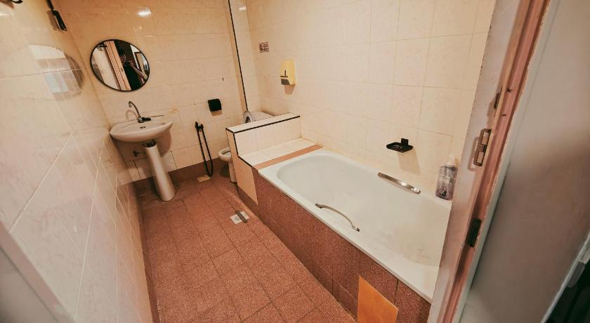 Johor Bahru Wangsa Village Inn 2-Star Hotel restaurant