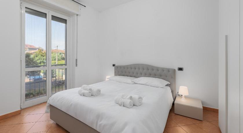 Air Conditioning - Balcony - Quiet