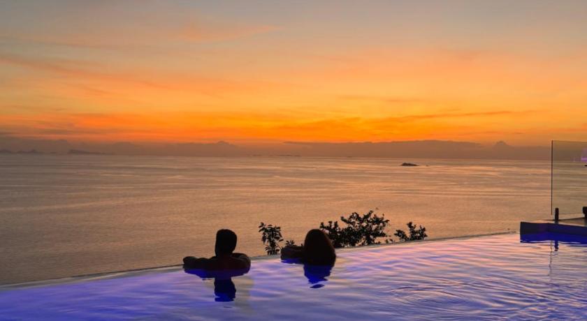 Bluerama - Adults Only Resort - image 2