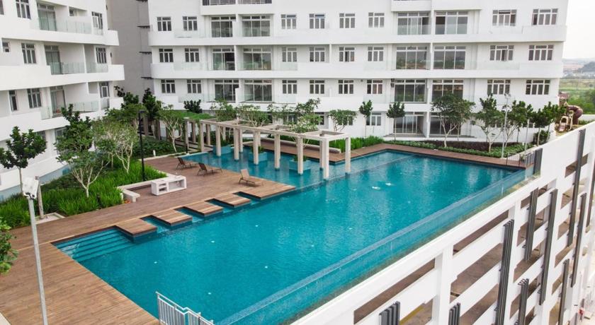 Tampilan New Cozy 3BR 4Bath Spacious Centra Residences at Dato ONN With Pool Gym Balcony