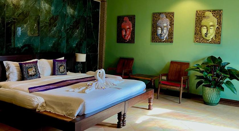 Image of Deluxe Suite 1