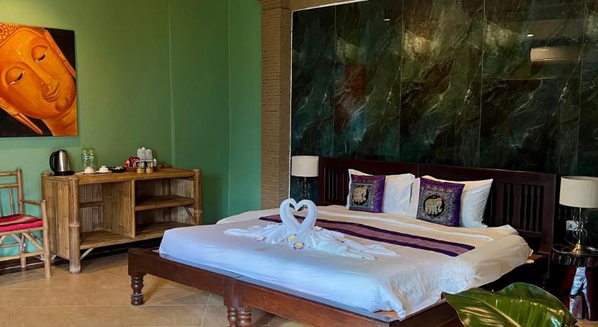 Image of Deluxe Suite 0