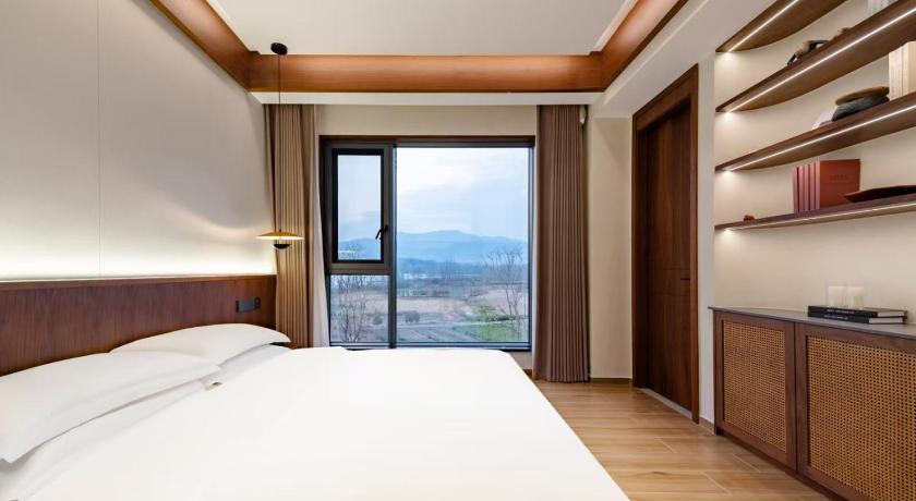 황산 Floral Shemanyue Mountain Homestay 호텔 수영장