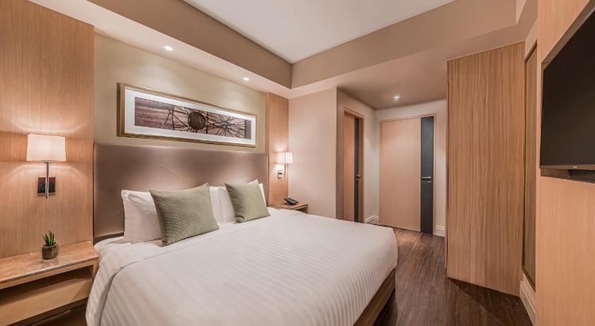 Imagen de Habitación estándar con cama grande (1 Queen Bed, Standard Room) 4