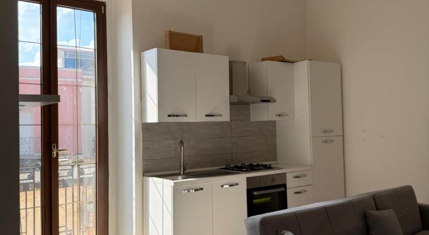 Modern 1st floor apartment with balcony - Casa Berto