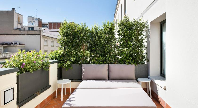 Balcony/terrace, Murmuri Residence Mercader in Barcelona