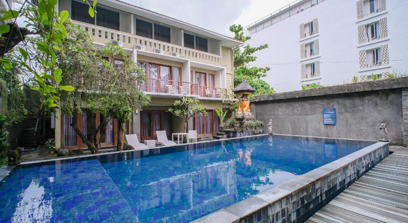Image of Deluxe Pool View Room 3