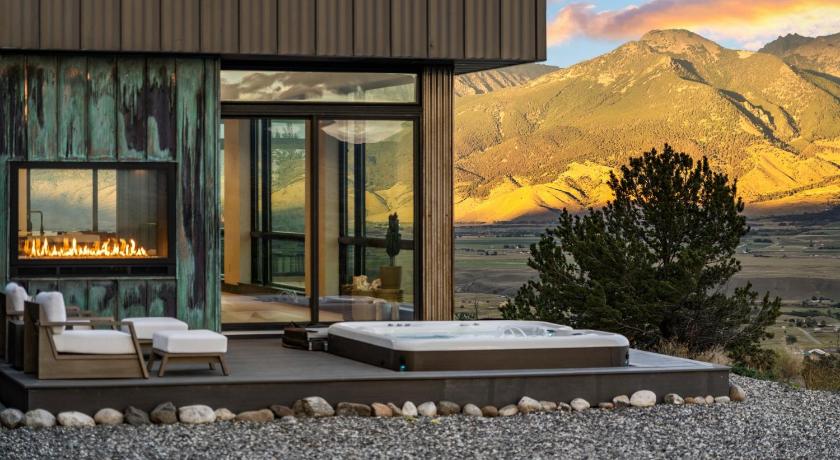 エミグラント Eagles Wings, Condé Nast Luxe Yellowstone Retreat (Eagles Wings, Conde Nast Luxe Yellowstone Retreat) 5つ星 宿泊施設 客室