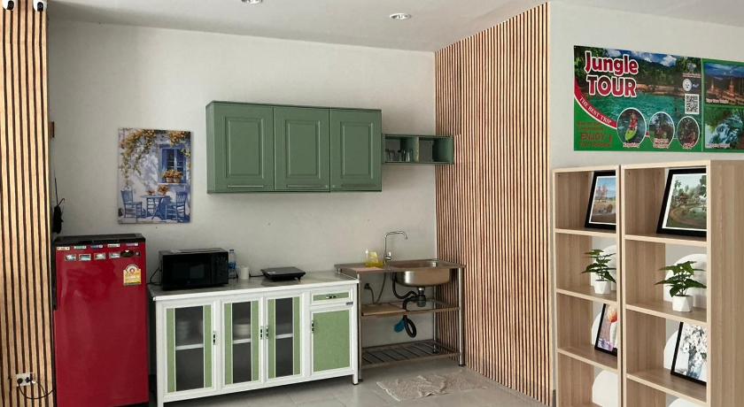 Krabi NAKA GUEST HOUSE 3-Star Hotel exterior